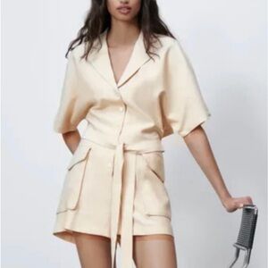 NWOT Zara Beautiful Cream Belted Romper with cut-out back, Size S